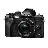 Olympus OM-D E-M10 Mark IV + 14‑42mm