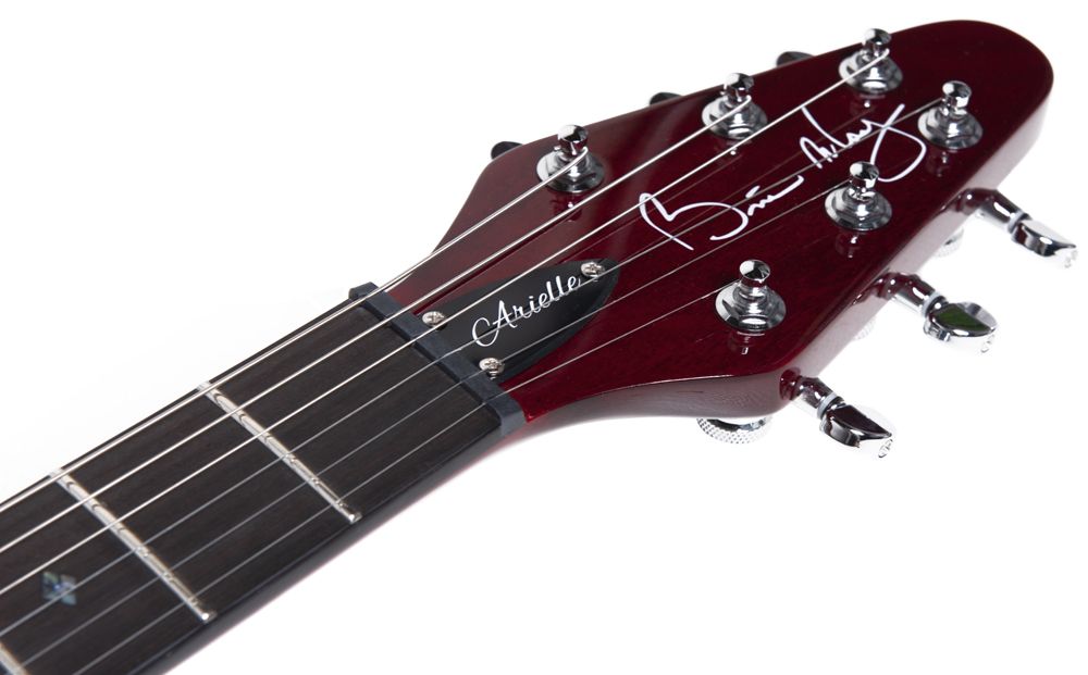 Brian May Guitars Arielle Antique Cherry
