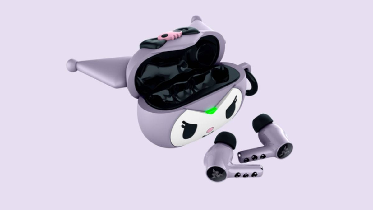 Image of the Razer Hammerhead V3 X HyperSpeed &ndash; Kuromi Edition earbuds.