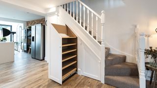 pull out staircase storage