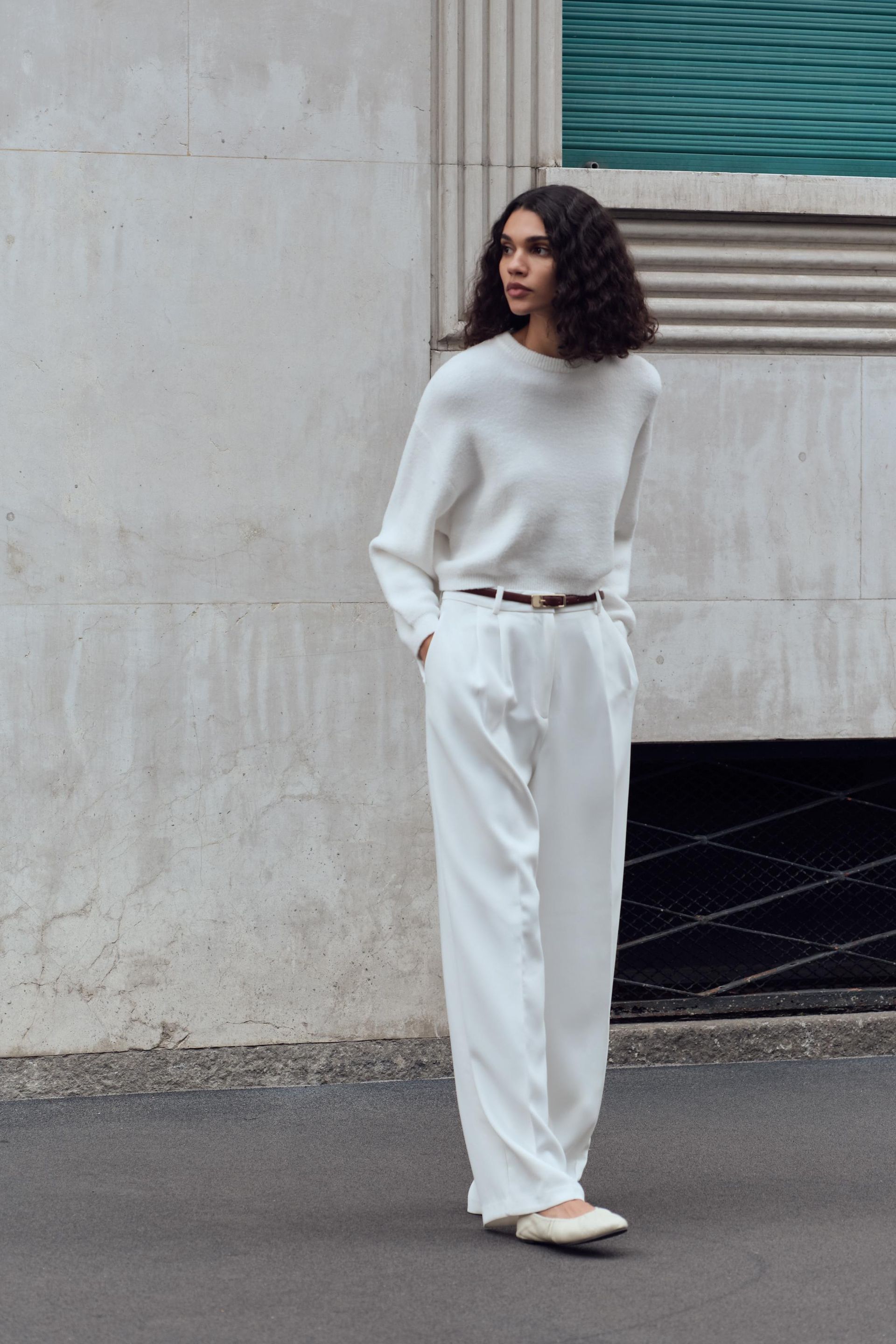 xKHW4ibnsiKSijToirB548-320-80 私が知っている最もスタイルに精通した人々は、バーガンディのこれらの 8 色を着ています