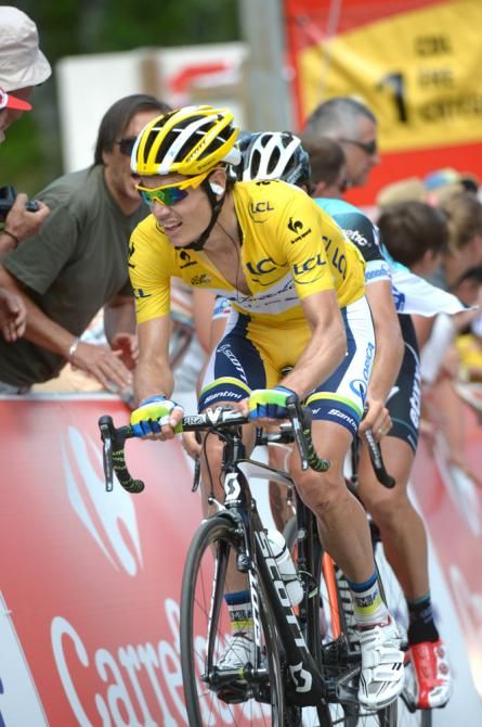 Overnight Tour leader Daryl Impey (Orica GreenEdge) fought valiantly in defense of the yellow jersey, but would surrender the maillot jaune to Chris Froome in Ax 3 Domaines