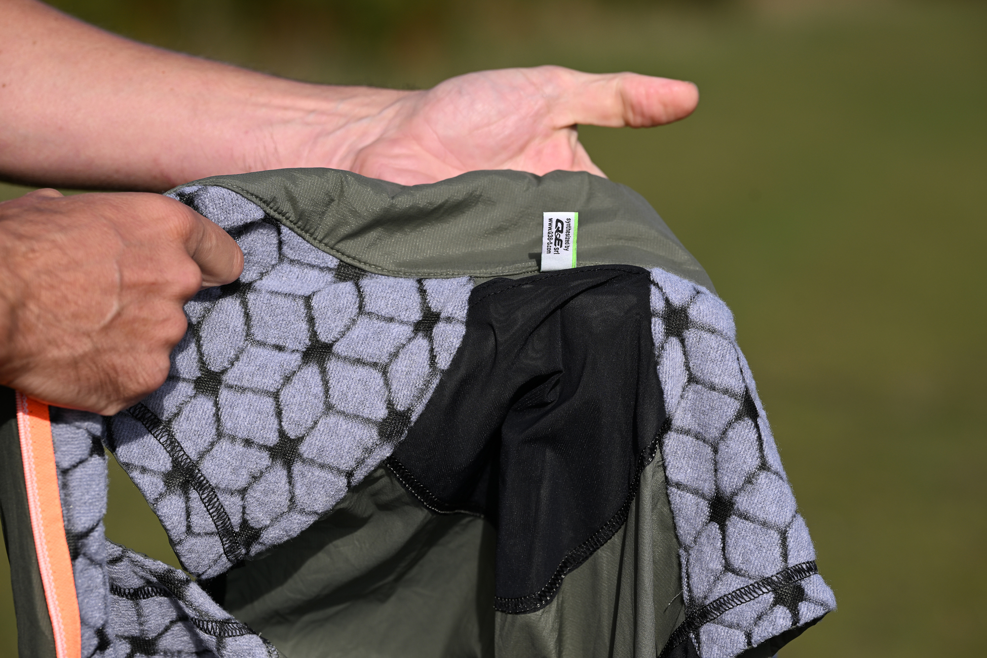 close up of the inside of the Q36.5 Adventure Vest showing the insulation