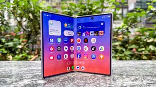 Galaxy Z Fold 8