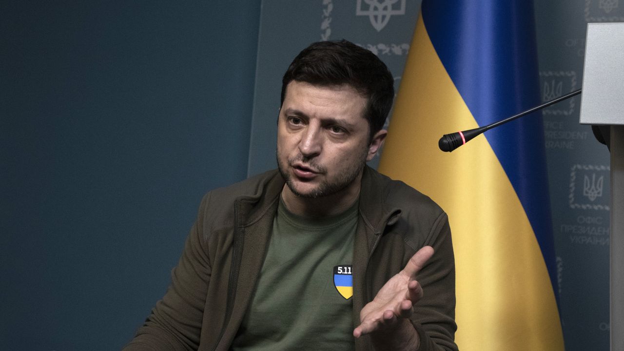 Ukrainian president Volodymyr Zelenskyy speaks to the press in Kyiv