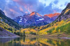 Maroon Bells and Maroon Lake - autumn colors at sunrise