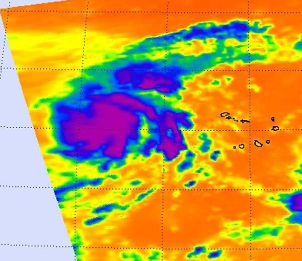 tropical-storm-lisa-100921-02