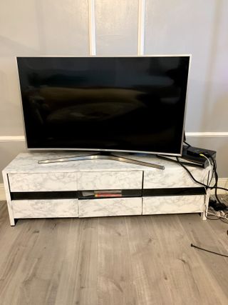 tv stand with faux marble paper