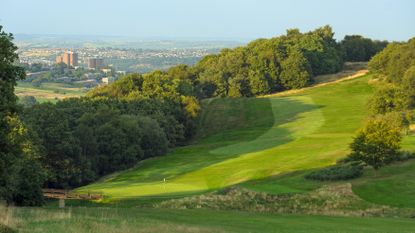 Hallamshire Golf Club - Hole 7