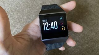 Fitbit Ionic review - the display is slightly slow