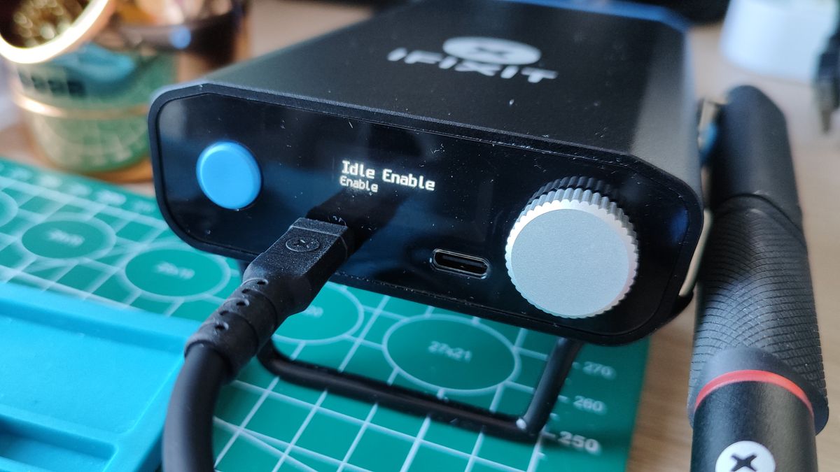 Ifixit Portable Soldering Station