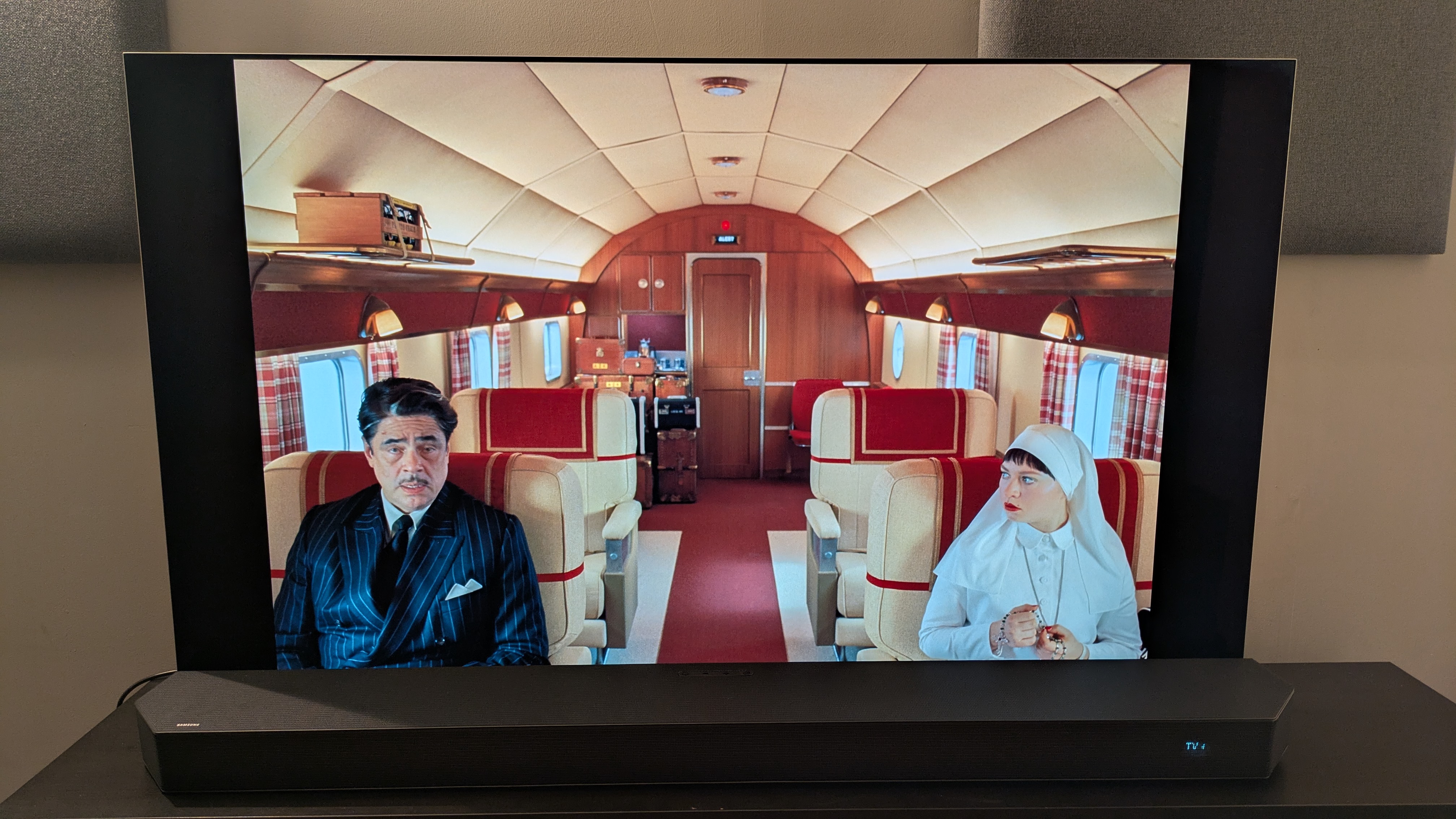 Shot from the Phoenician Scheme 4K Blu-ray on LG G5