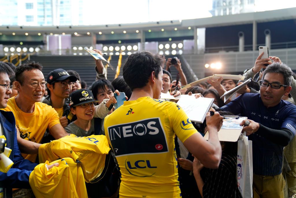Riders do karate and football-darts before the 2019 Saitama Tour de France criterium