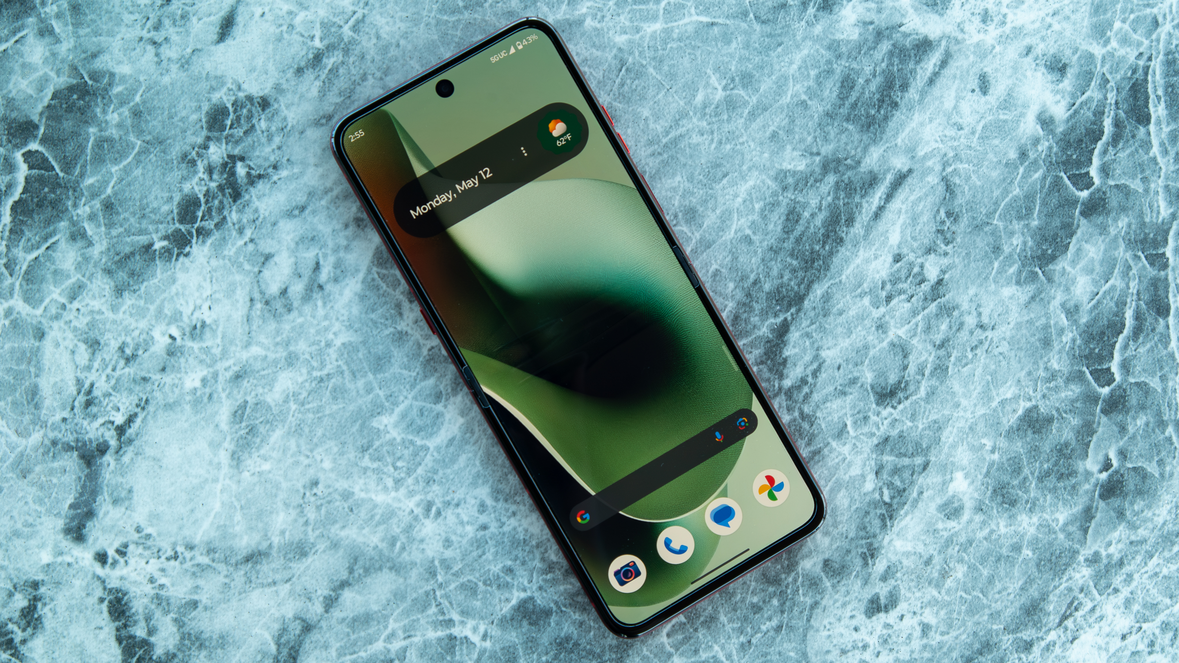 The Razr Ultra 2025 display