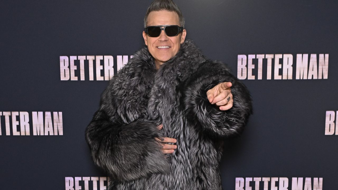 Robbie Williams attends the &quot;Better Man&quot; Paris Premiere at the Le Grand Rex on December 13, 2024 in Paris, France