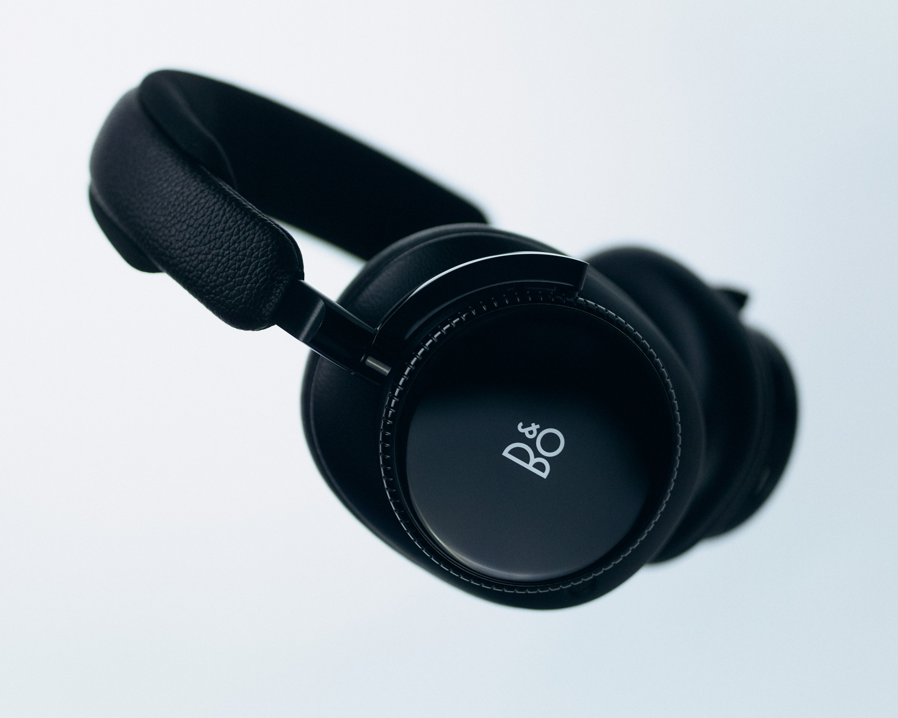 Bang &amp;amp; Olufsen x Fragment Design Beoplay H100 headphones