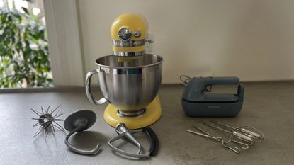 Hand mixer vs stand mixer on the counter