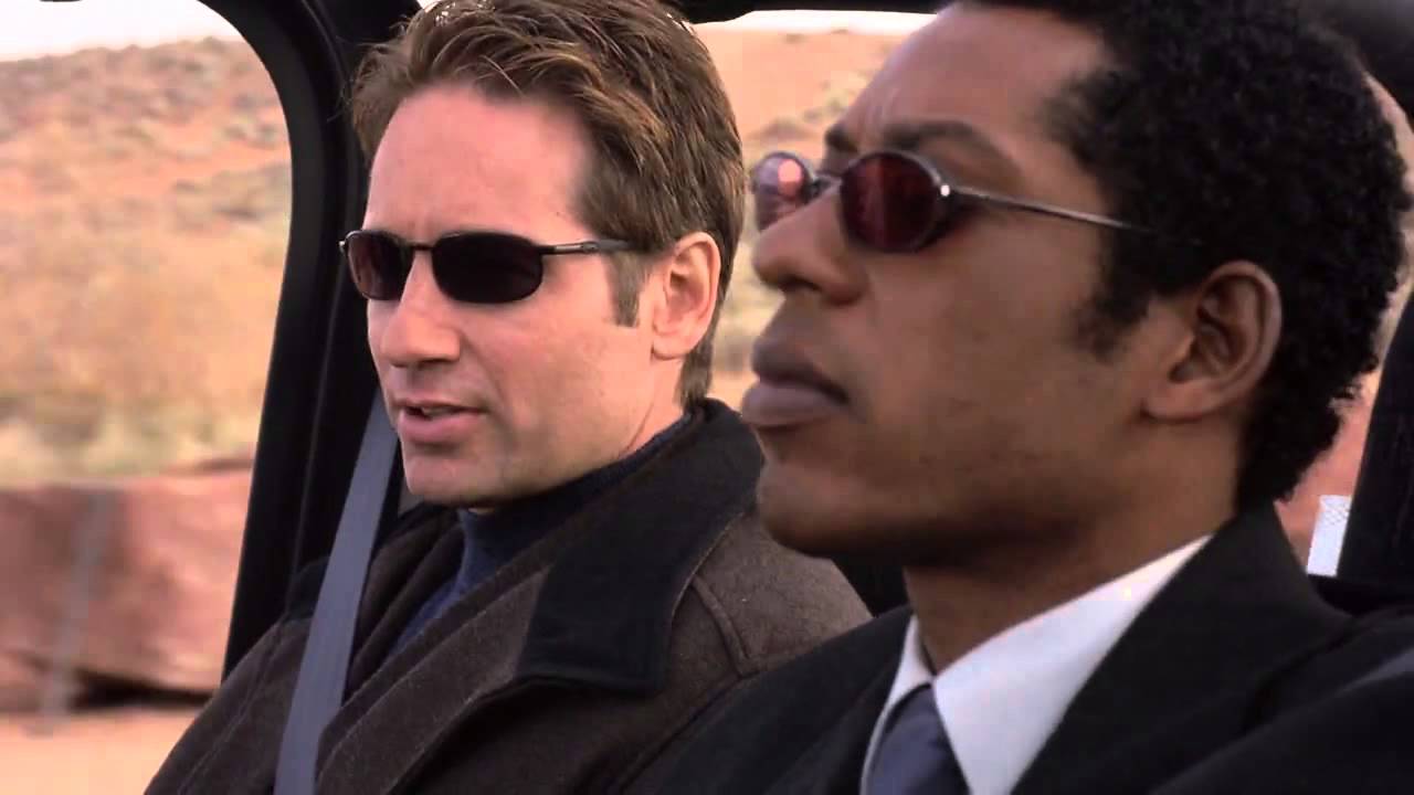 Screenshot from the 2001 sci-fi comedy movie "Evolution"