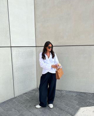 Shoes to Wear With Wide-Leg Jeans