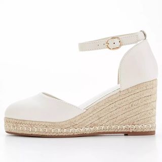 Very Closed Toe Wedges