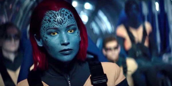 Jennifer Lawrence Mystique in plane Dark Phoenix