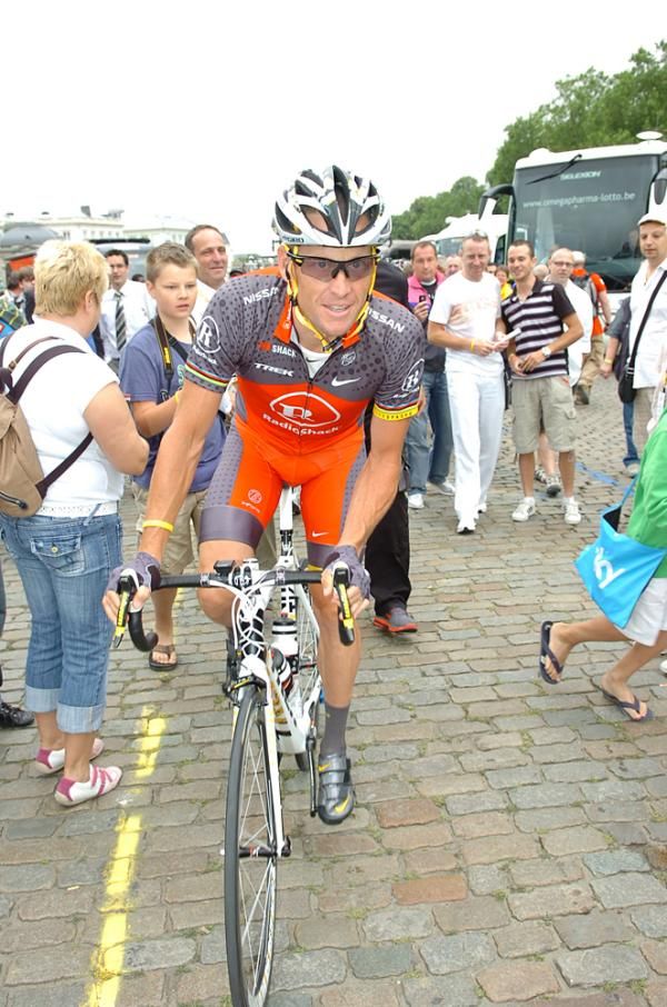 Lance Armstrong (Radioshack) in Brussels.