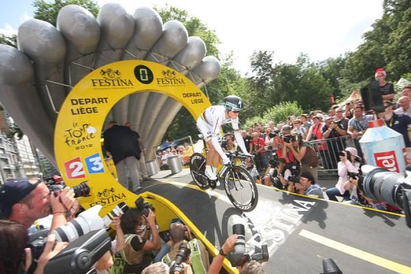 Tony Martin (Omega Pharma-QuickStep) rolls down the start ramp in Liege