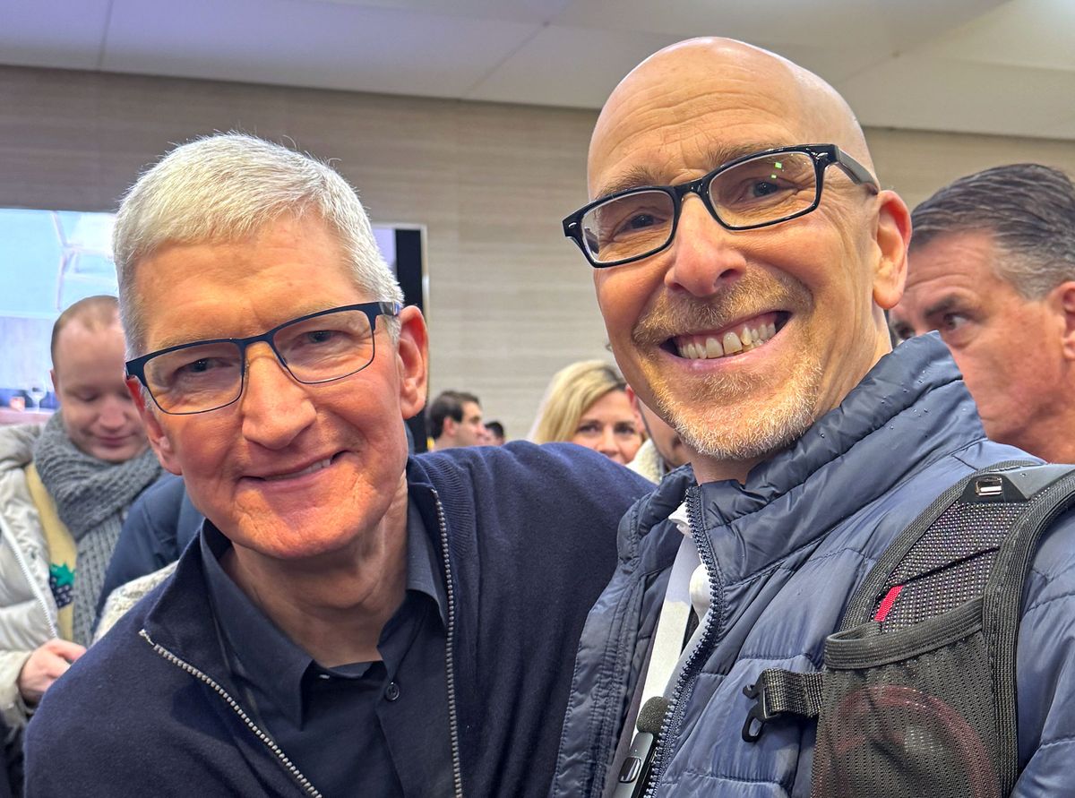 Apple Vision Pro store launch