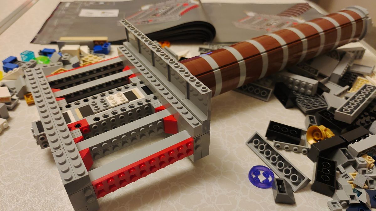 Lego Marvel Thor&rsquo;s Hammer 76209_Build in progress 4