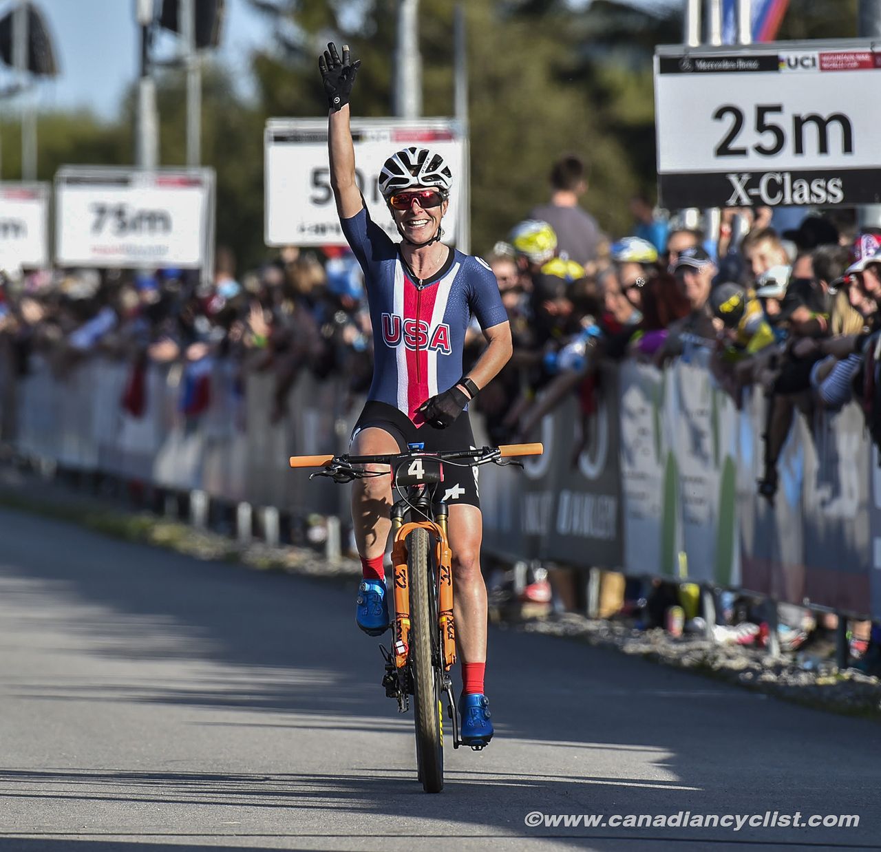 Chloe Woodruff (Team USA) wins