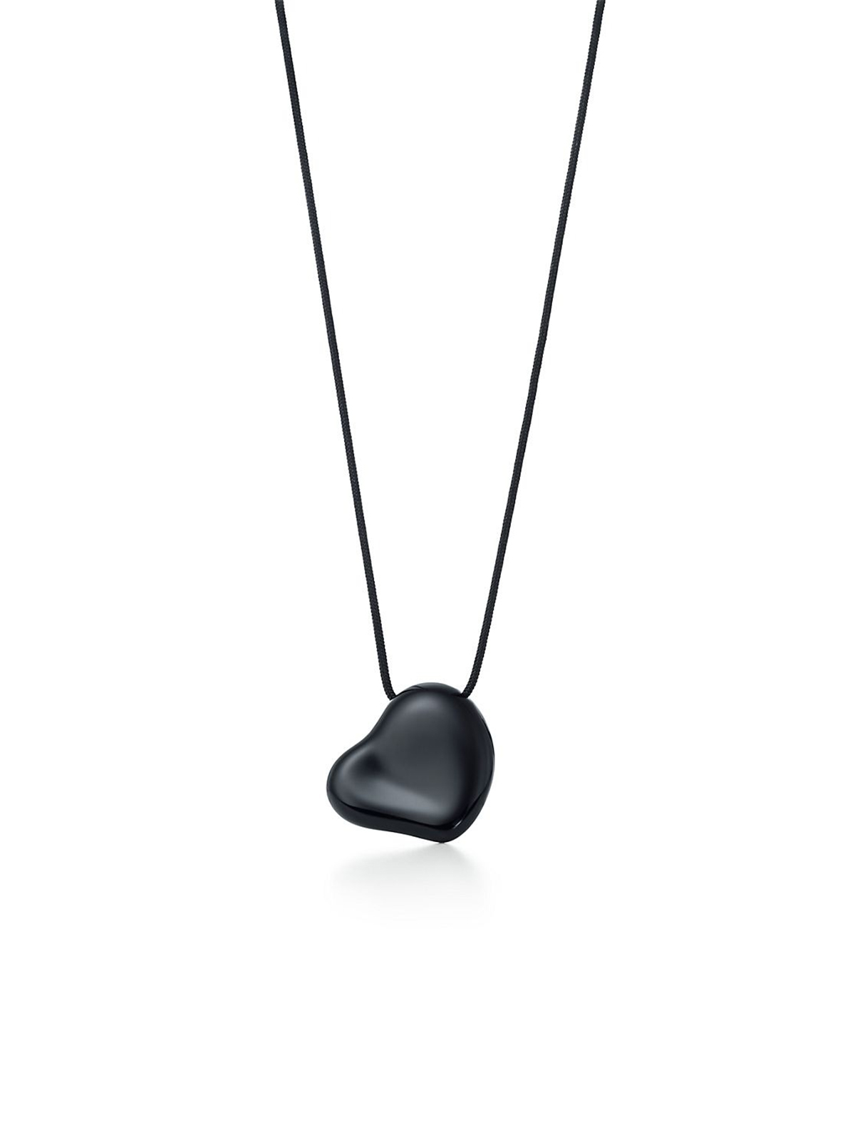 tiffany 
co. , Full Heart Pendant