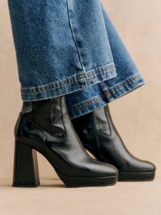 platform heeled boots