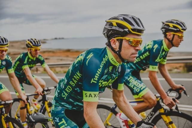 Tinkoff-Saxo trains in Gran Canaria.