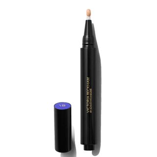 The Concealer Pen by Victoria Beckham x Augustinus Bader