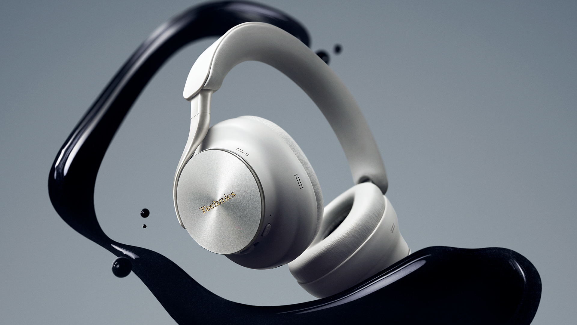 Technics EAH-A1000 over-ear headphones