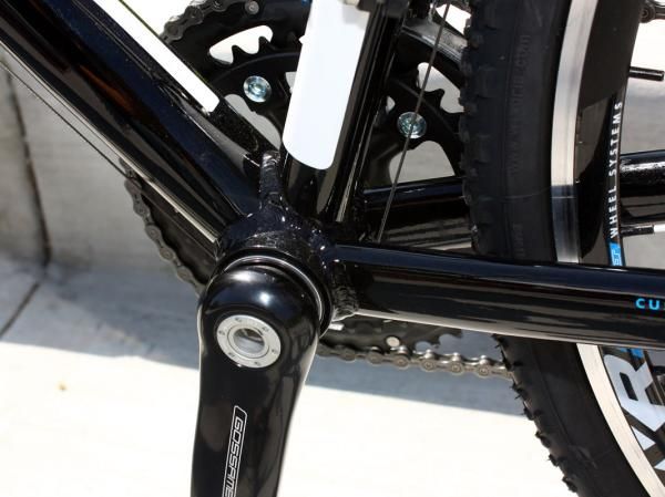 The 2011 Felt F75X will get a BB30 bottom bracket shell.