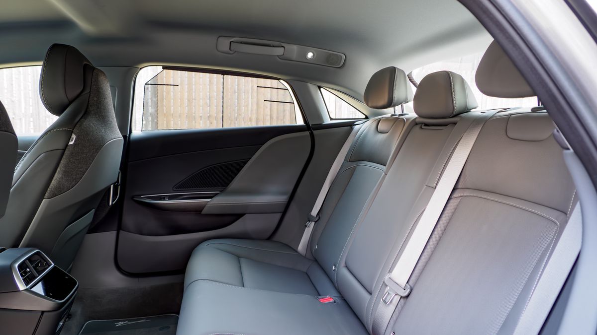 2026 Lucid Air Touring review.
