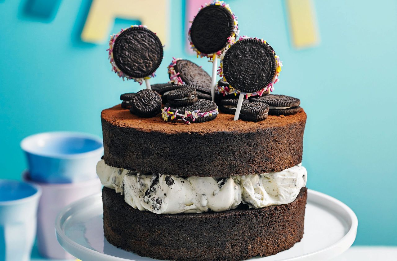 Oreo layer cake