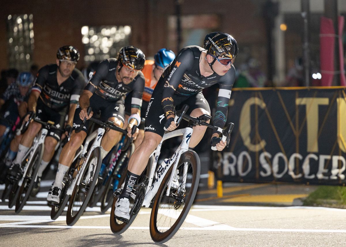 Gavin Hoover (L39ION of Los Angeles) and his teammates prevented any breaks from escaping for more than a few corners.