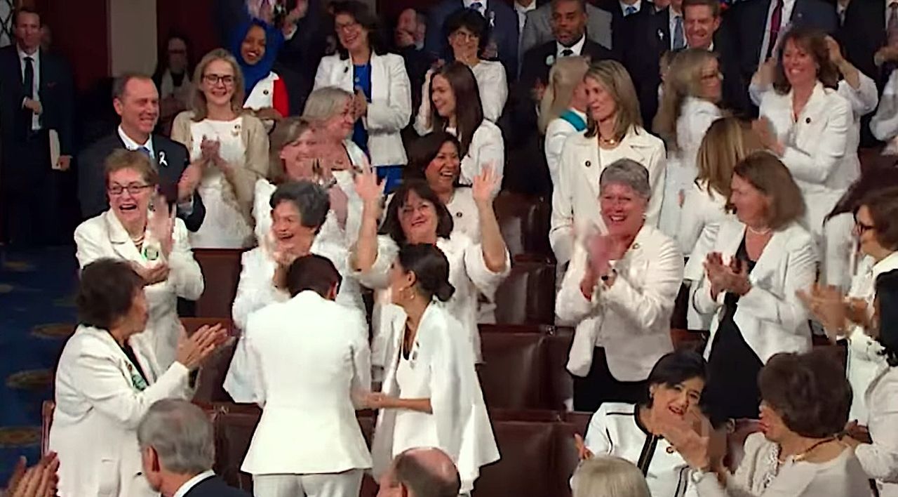 The Democratic women in white applaud Trump&amp;#039;s 2019 State of the Union