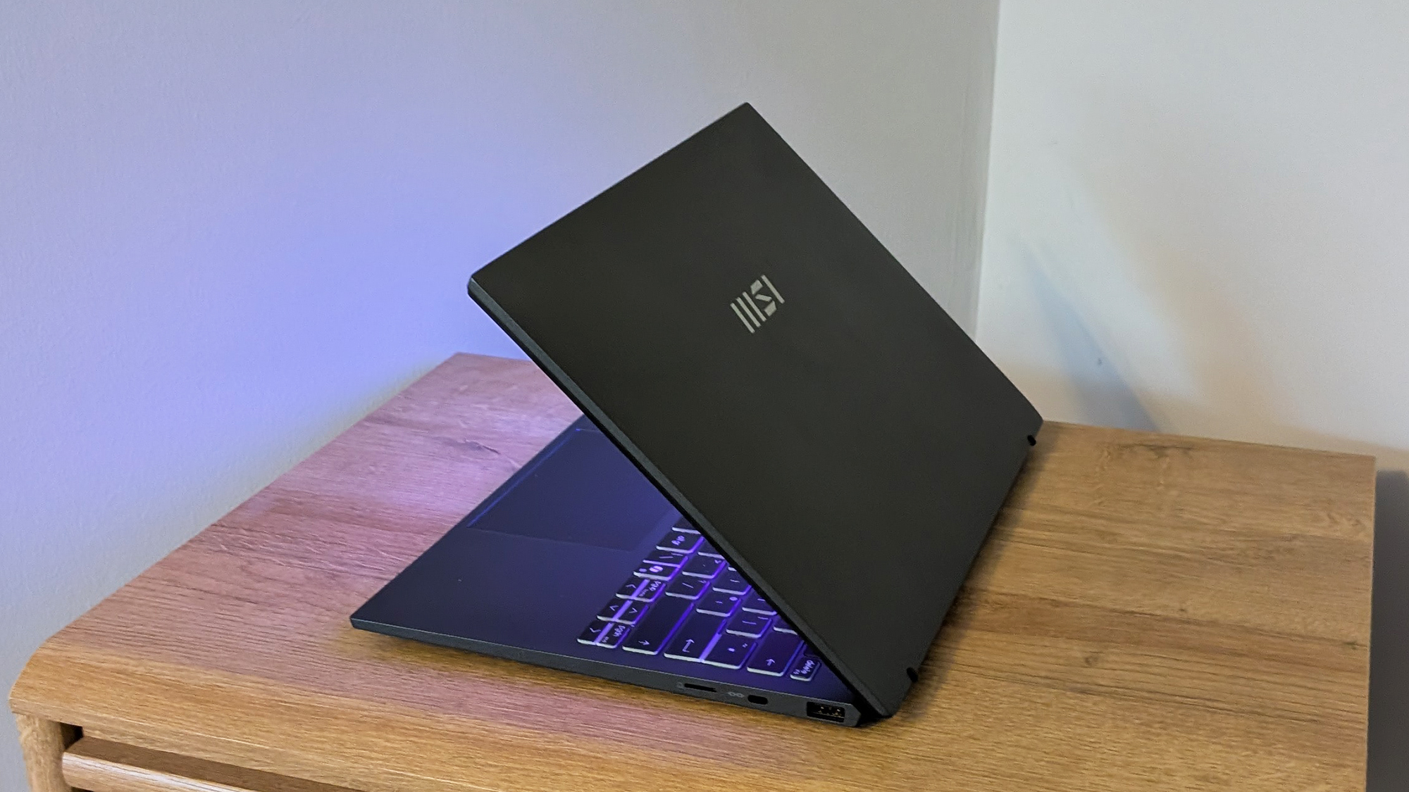 MSI Prestige 13 AI+ Evo