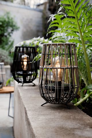 Rattan lantern backyard lighting