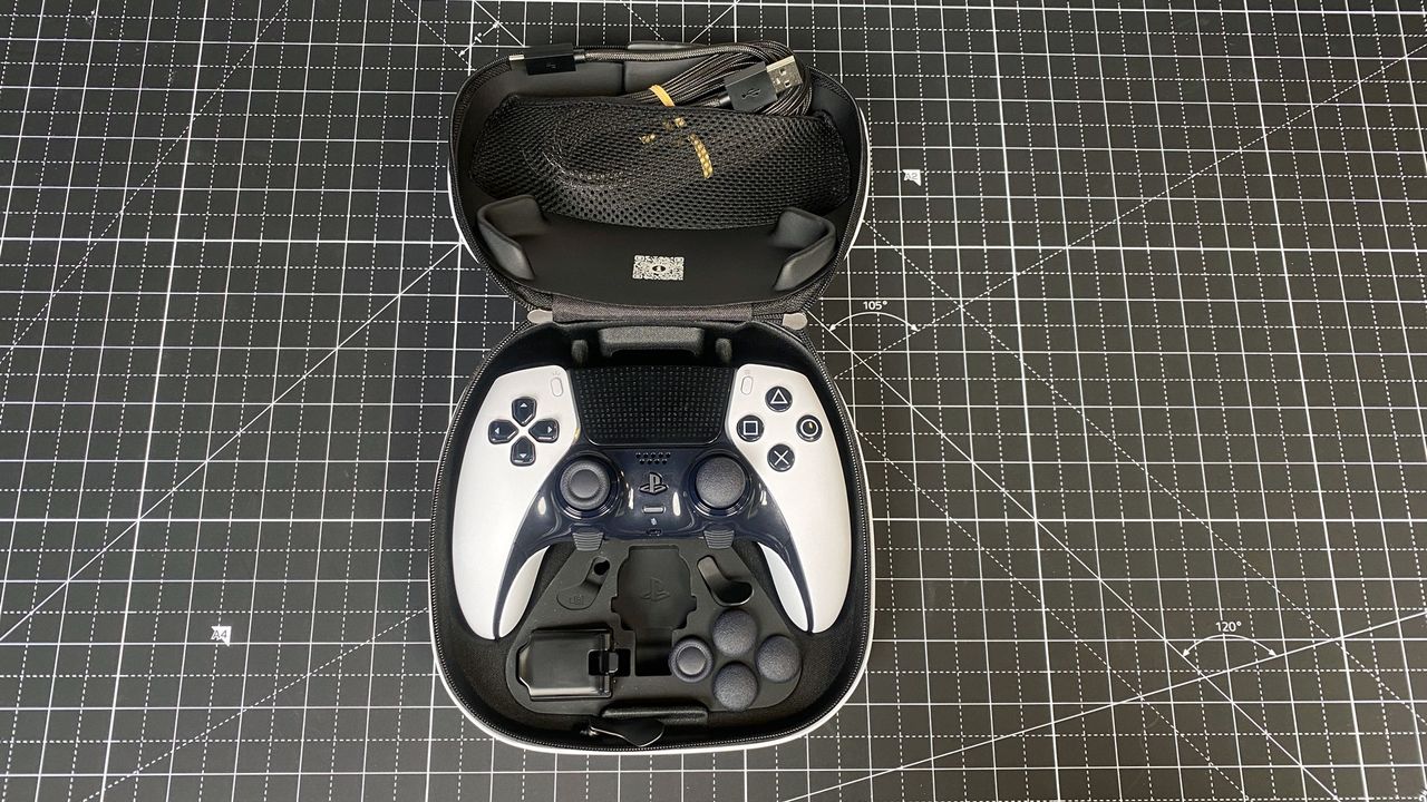 Sony DualSense Edge