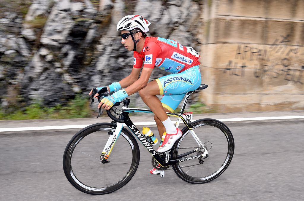 Race leader Fabio Aru (Astana)