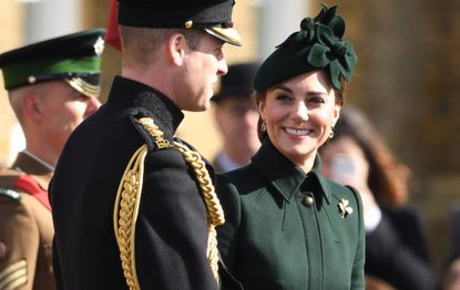 Kate Middleton stops pregnancy rumours