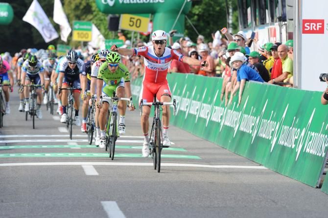 Alexander Kristoff (Katusha) starts to celebrate his victory in stage 5 at the Tour de Suisse