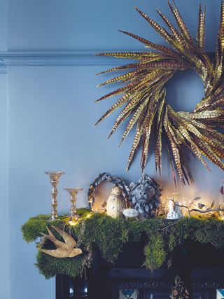 Christmas mantlepiece with moss