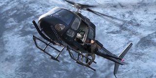 Tom Cruise hang from helicopter mission impossible fallout