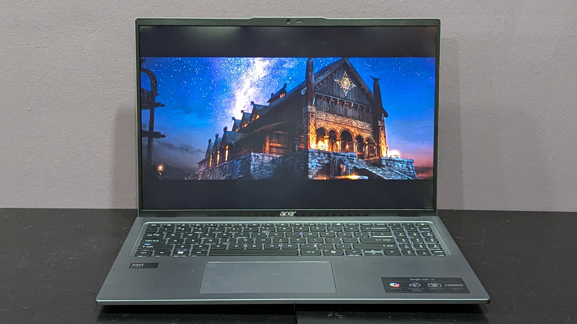 Обзор Acer Swift Go 16: производительность премиум-класса за достойную цену