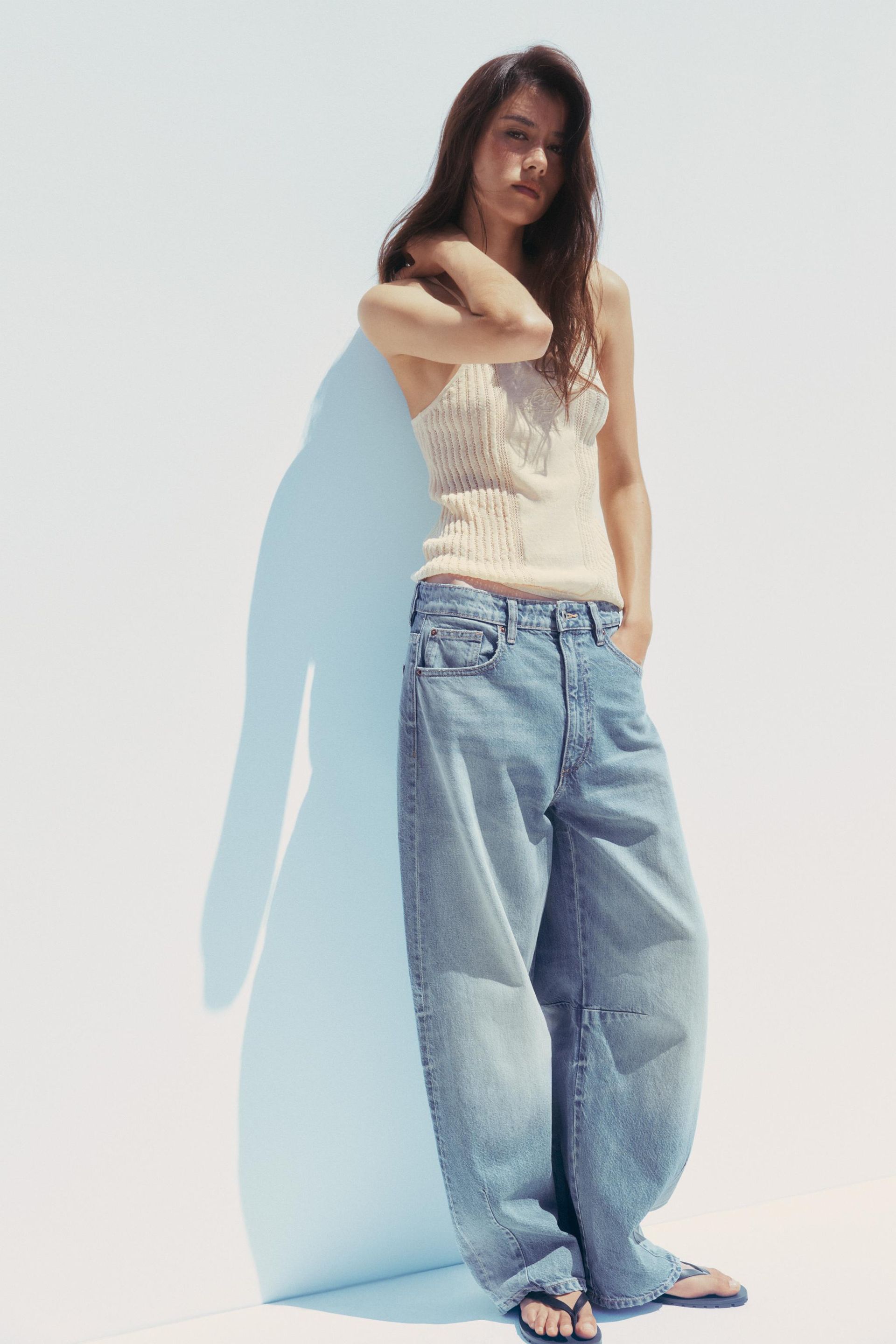 Trf Mid-Rise Baggy Balloon Jeans